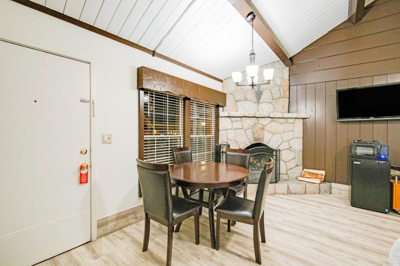 Arrowhead Tree Top Lodge Lake Arrowhead Εξωτερικό φωτογραφία
